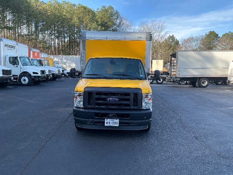 Light Duty Box Truck-Light and Medium Duty Trucks-Ford-2022-E350-Atlanta-GA-87,037\n\t\tmiles-$ 30,750 - Image 2