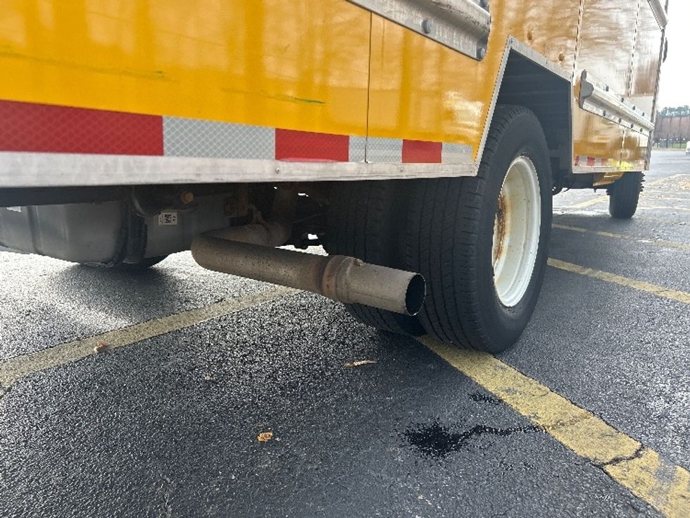 Light Duty Box Truck-Light and Medium Duty Trucks-Ford-2022-E350-Atlanta-GA-88,494\n\t\tmiles-$ 30,500 - Image 14