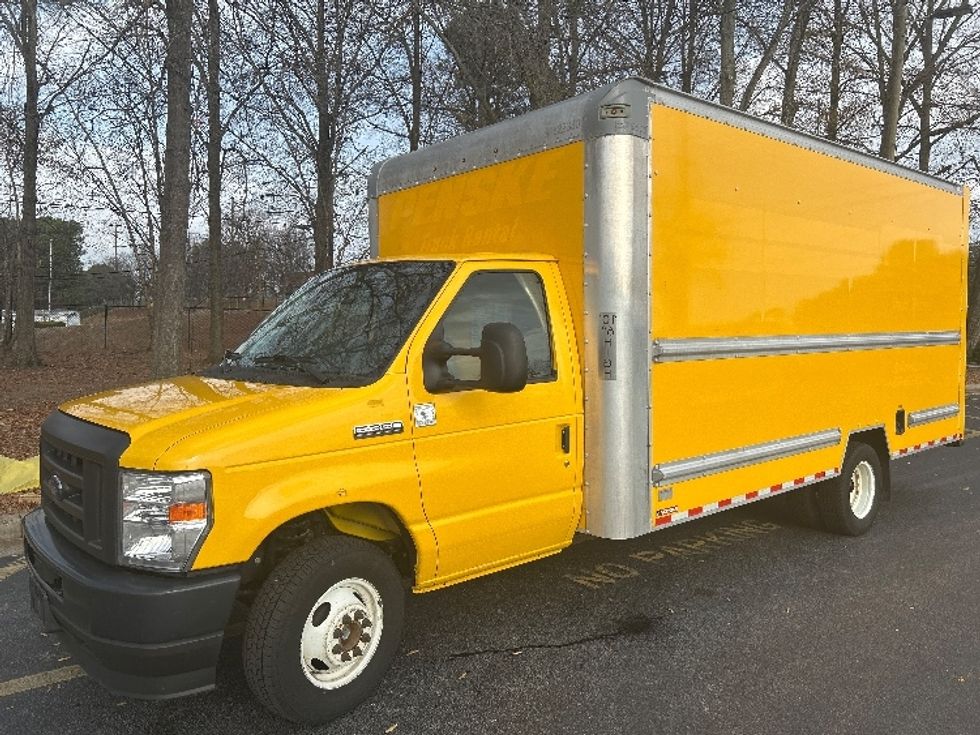 Light Duty Box Truck-Light and Medium Duty Trucks-Ford-2022-E350-Atlanta-GA-88,494\n\t\tmiles-$ 30,500 - Image 3