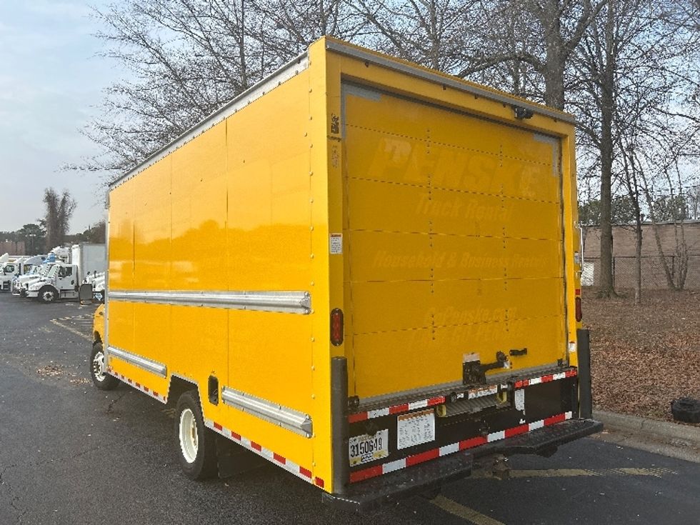 Light Duty Box Truck-Light and Medium Duty Trucks-Ford-2022-E350-Atlanta-GA-88,494\n\t\tmiles-$ 30,500 - Image 6