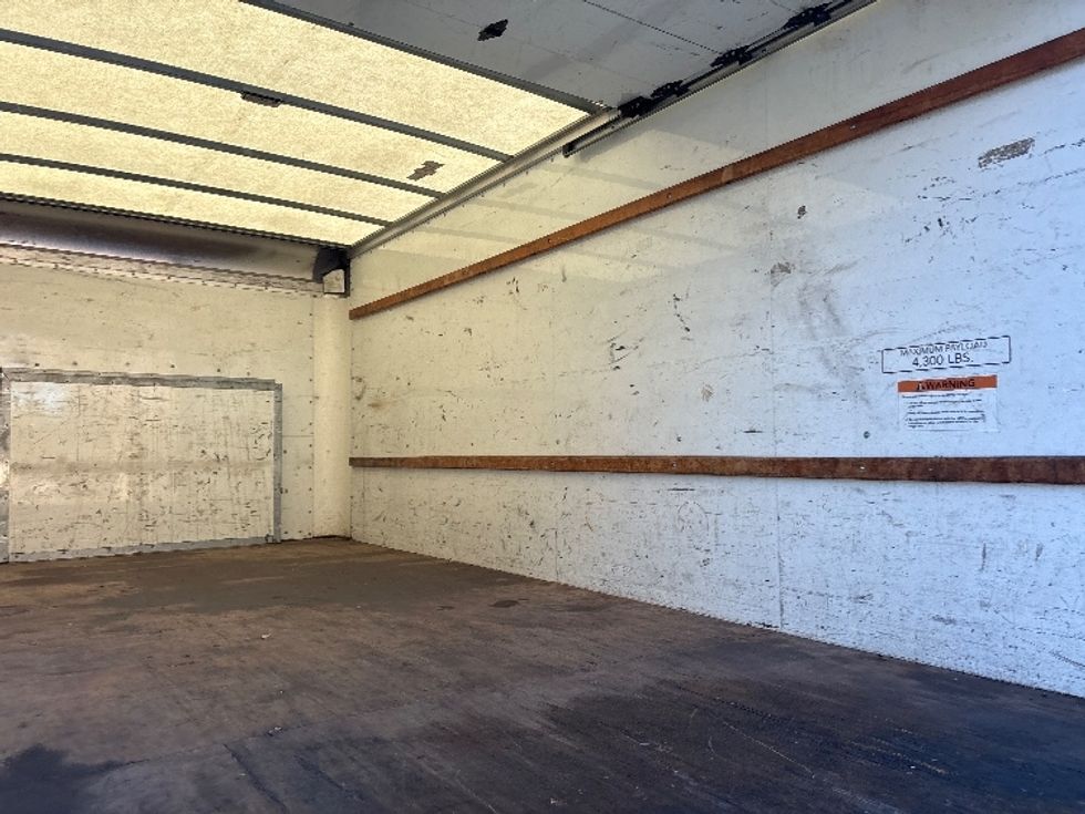 Light Duty Box Truck-Light and Medium Duty Trucks-Ford-2022-E350-Atlanta-GA-90,983\n\t\tmiles-$ 33,250 - Image 12