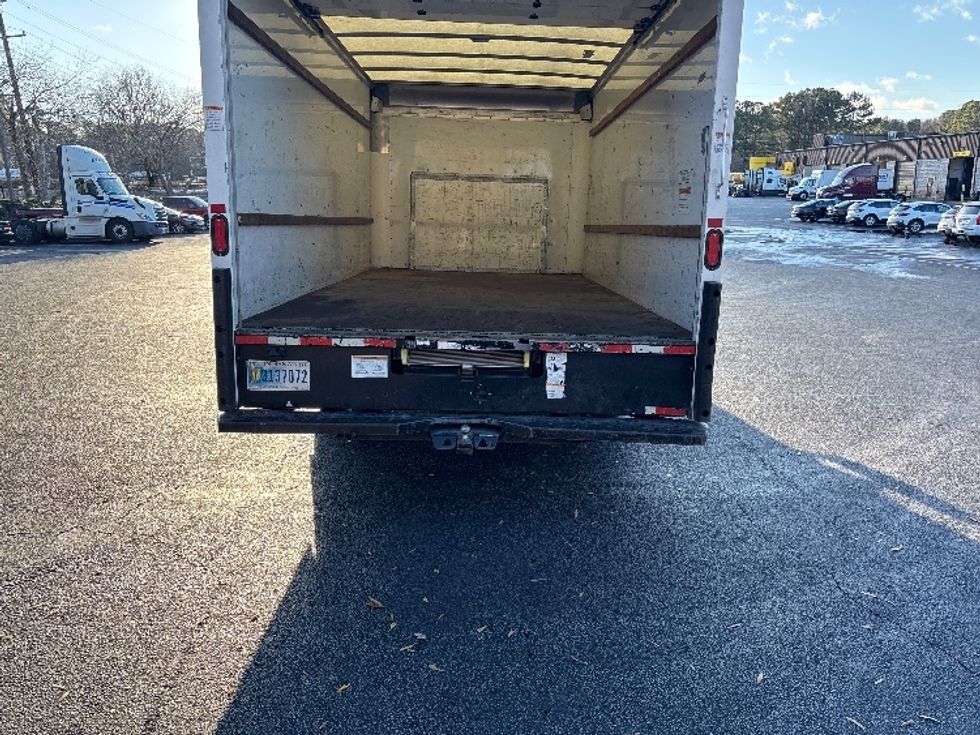 Light Duty Box Truck-Light and Medium Duty Trucks-Ford-2022-E350-Atlanta-GA-90,983\n\t\tmiles-$ 33,250 - Image 9