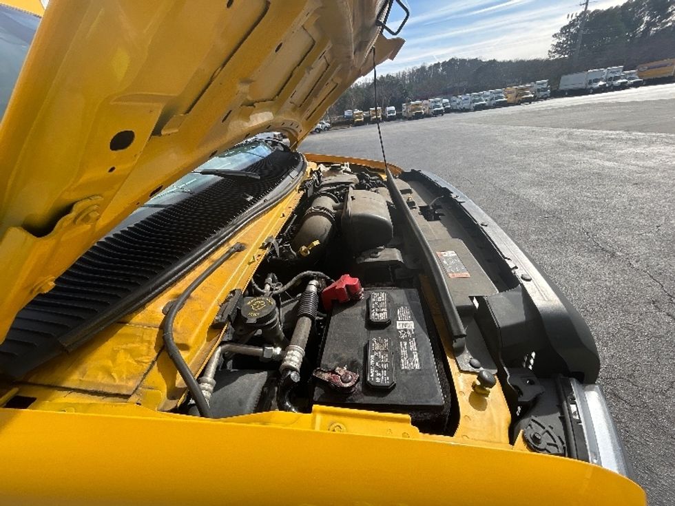 Light Duty Box Truck-Light and Medium Duty Trucks-Ford-2022-E350-Atlanta-GA-96,336\n\t\tmiles-$ 29,500 - Image 23