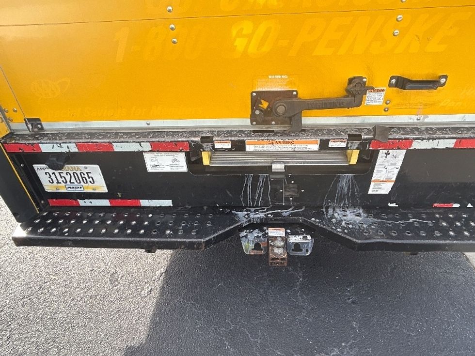 Light Duty Box Truck-Light and Medium Duty Trucks-Ford-2022-E350-Atlanta-GA-96,336\n\t\tmiles-$ 29,500 - Image 27