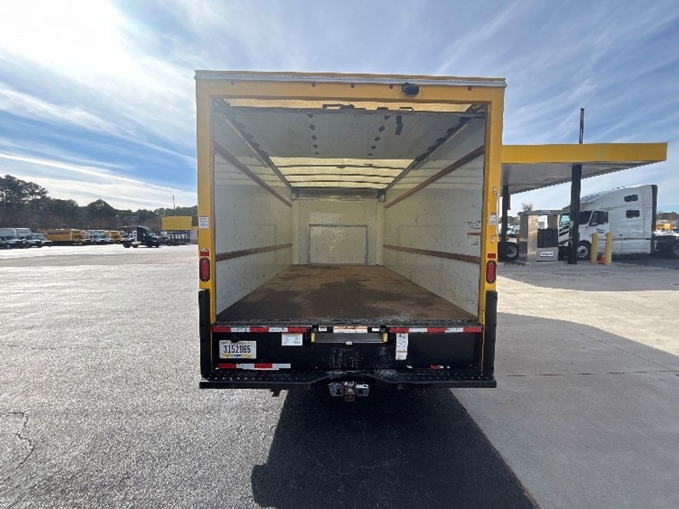Light Duty Box Truck-Light and Medium Duty Trucks-Ford-2022-E350-Atlanta-GA-96,336\n\t\tmiles-$ 29,500 - Image 8