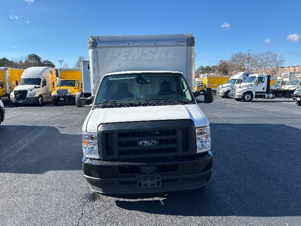 Light Duty Box Truck-Light and Medium Duty Trucks-Ford-2022-E350-Atlanta-GA-96,361\n\t\tmiles-$ 32,750 - Image 2