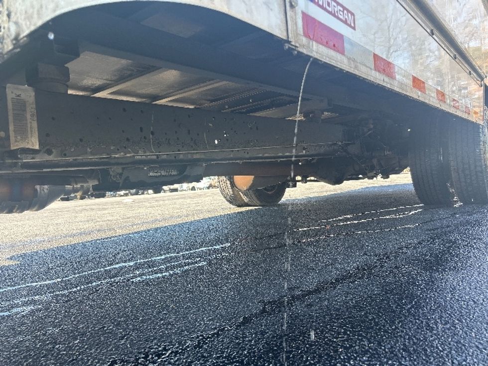 Light Duty Box Truck-Light and Medium Duty Trucks-Ford-2022-E350-Atlanta-GA-96,361\n\t\tmiles-$ 32,750 - Image 5