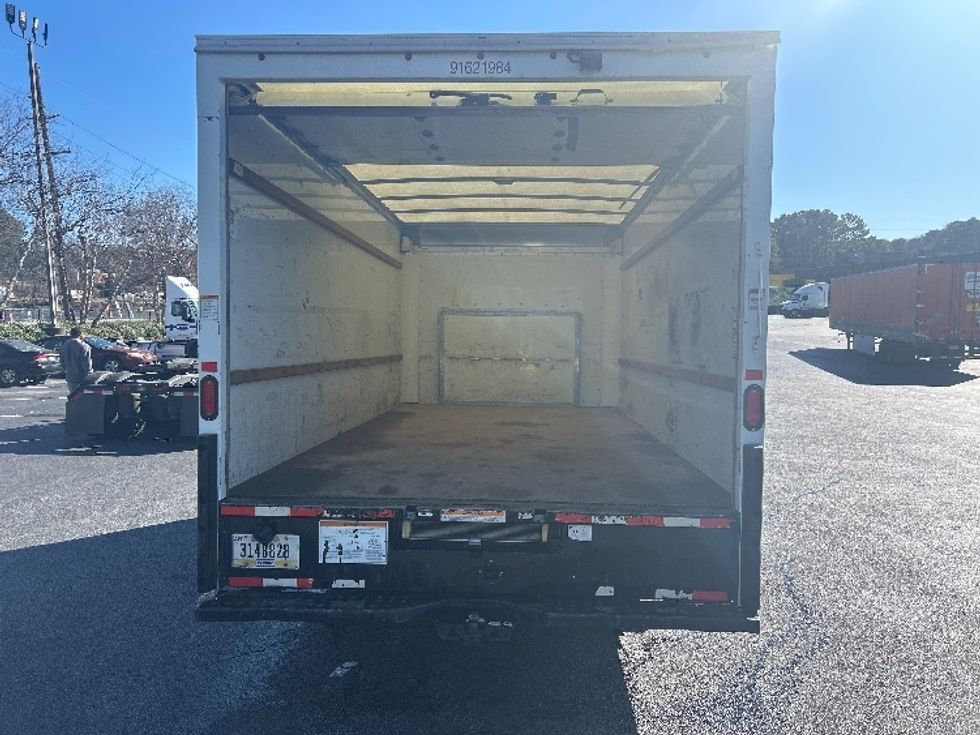 Light Duty Box Truck-Light and Medium Duty Trucks-Ford-2022-E350-Atlanta-GA-96,361\n\t\tmiles-$ 32,750 - Image 9