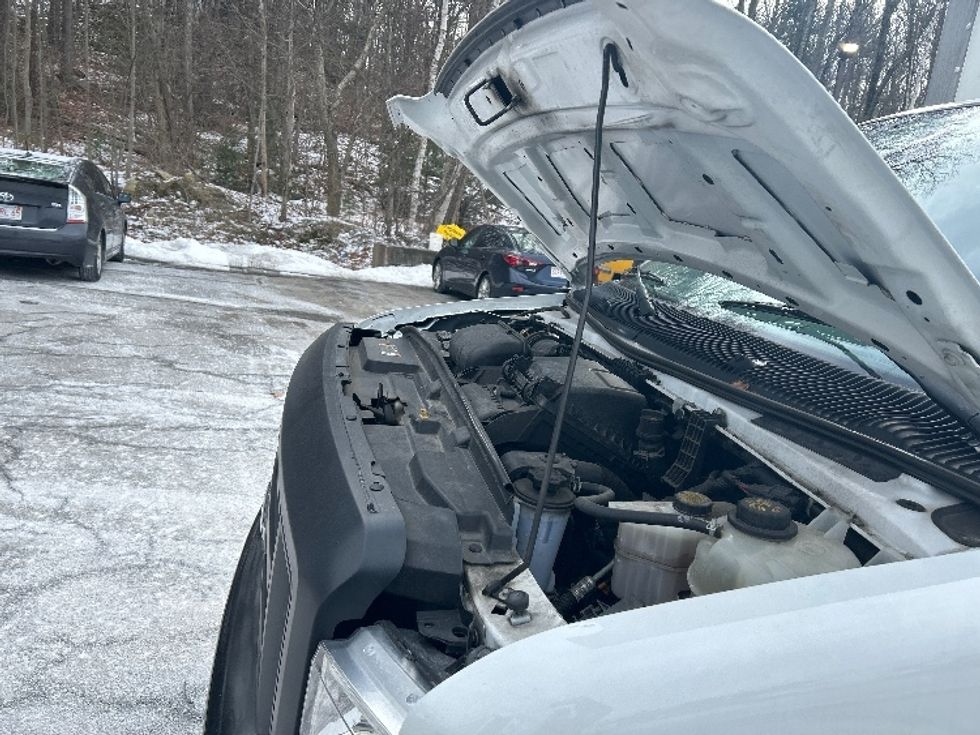 Light Duty Box Truck-Light and Medium Duty Trucks-Ford-2022-E350-Auburn-MA-94,181\n\t\tmiles-$ 29,750 - Image 23