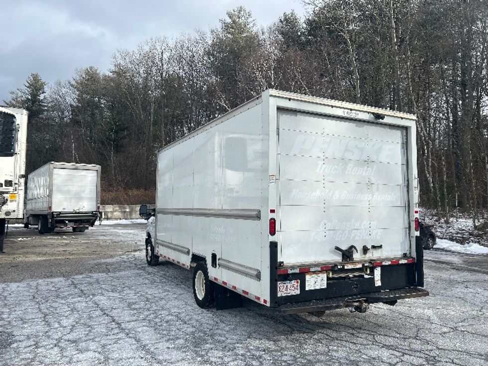 Light Duty Box Truck-Light and Medium Duty Trucks-Ford-2022-E350-Auburn-MA-94,181\n\t\tmiles-$ 29,750 - Image 6