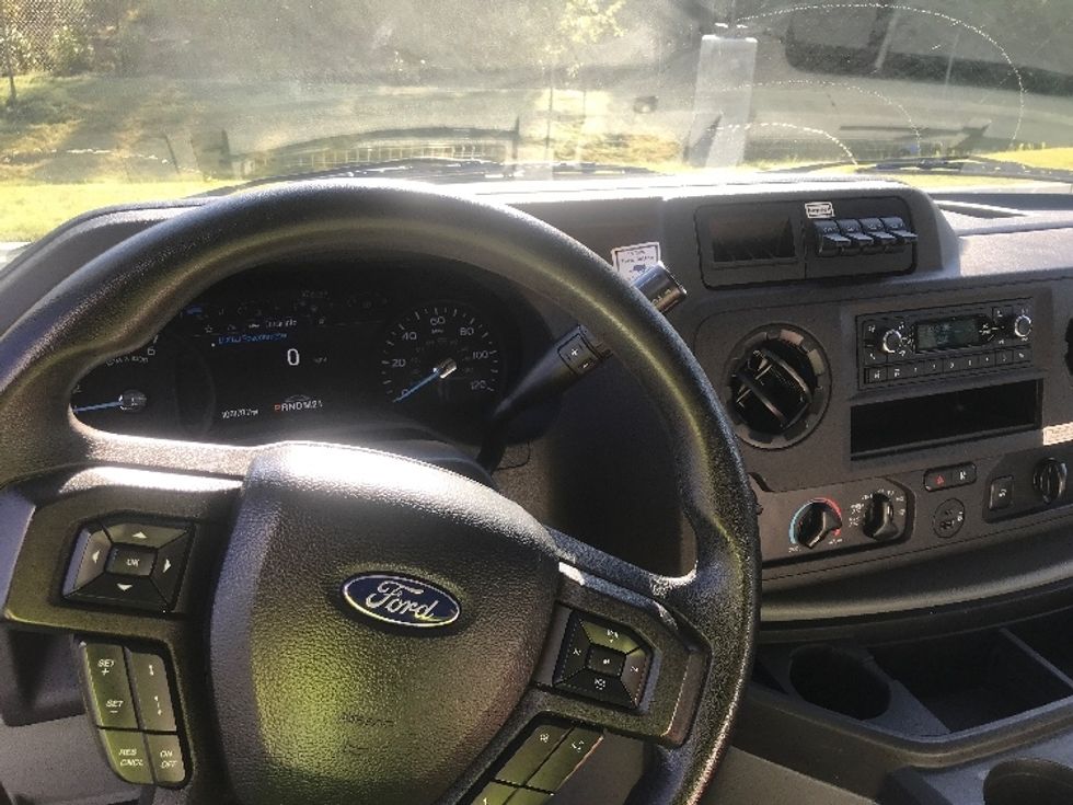 Light Duty Box Truck-Light and Medium Duty Trucks-Ford-2022-E350-Aurora-CO-109,914\n\t\tmiles-$ 31,250 - Image 18