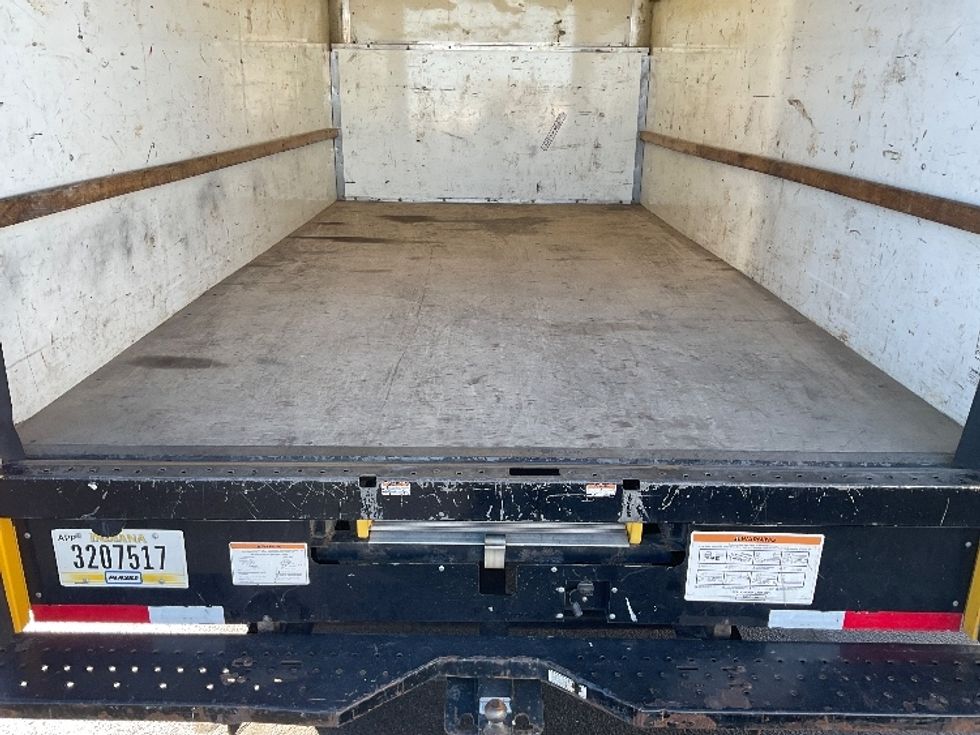 Light Duty Box Truck-Light and Medium Duty Trucks-Ford-2022-E350-Aurora-CO-129,900\n\t\tmiles-$ 24,250 - Image 10