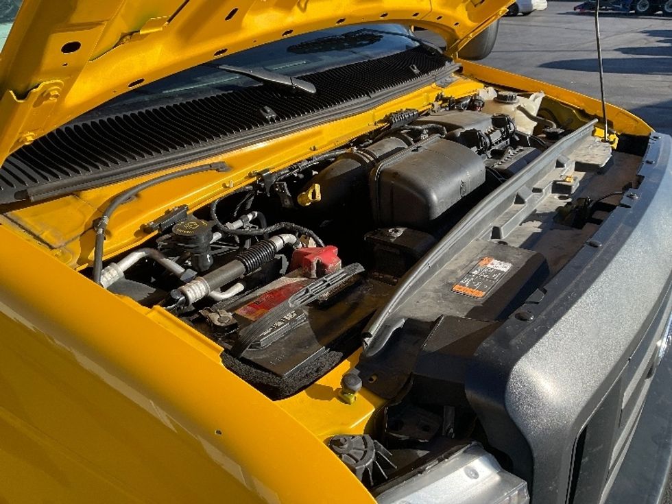 Light Duty Box Truck-Light and Medium Duty Trucks-Ford-2022-E350-Aurora-CO-129,900\n\t\tmiles-$ 24,250 - Image 23