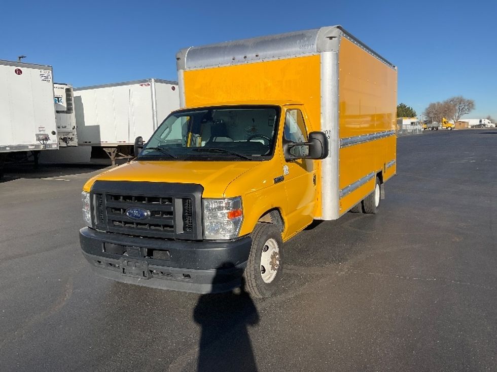 Light Duty Box Truck-Light and Medium Duty Trucks-Ford-2022-E350-Aurora-CO-129,900\n\t\tmiles-$ 24,250 - Image 3