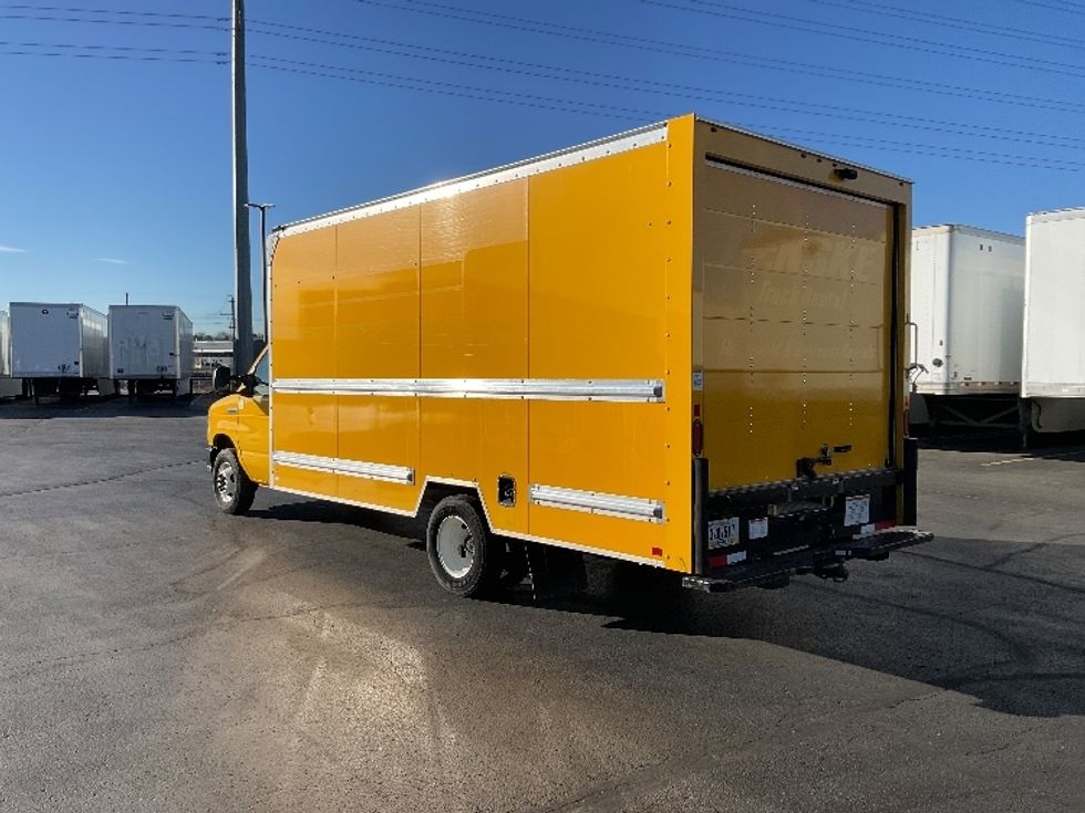 Light Duty Box Truck-Light and Medium Duty Trucks-Ford-2022-E350-Aurora-CO-129,900\n\t\tmiles-$ 24,250 - Image 6
