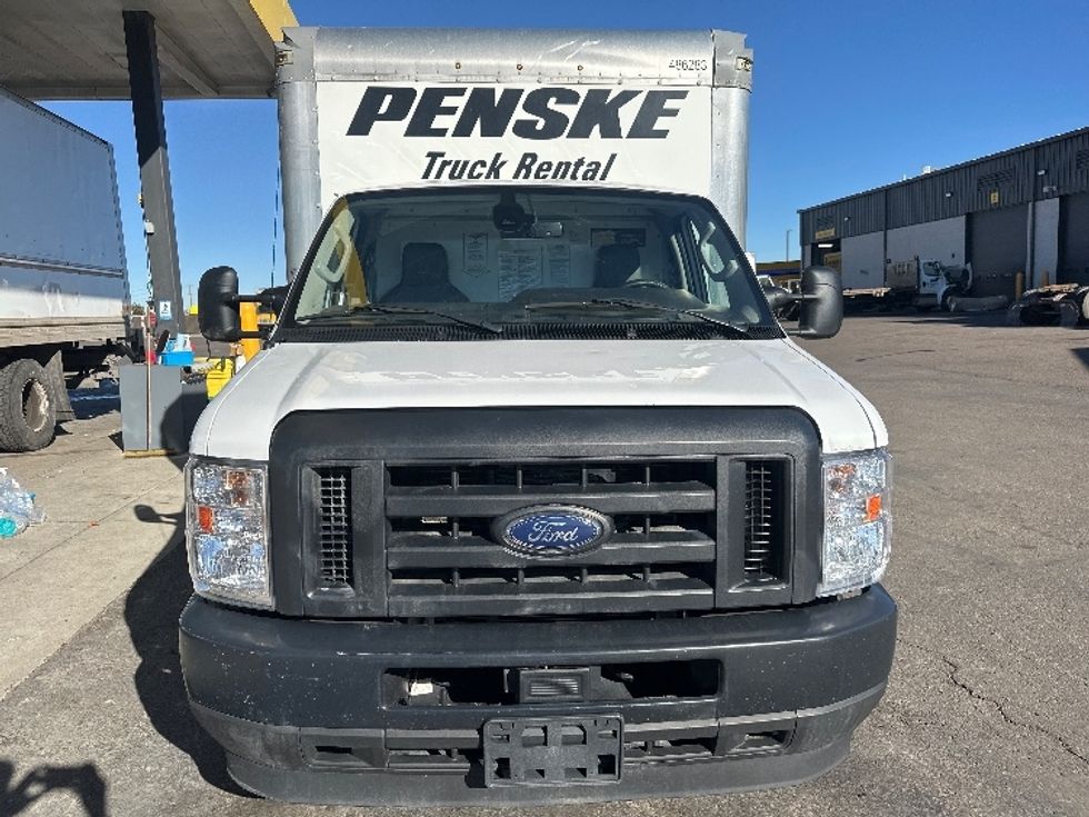 Light Duty Box Truck-Light and Medium Duty Trucks-Ford-2022-E350-Aurora-CO-70,418\n\t\tmiles-$ 37,000 - Image 2