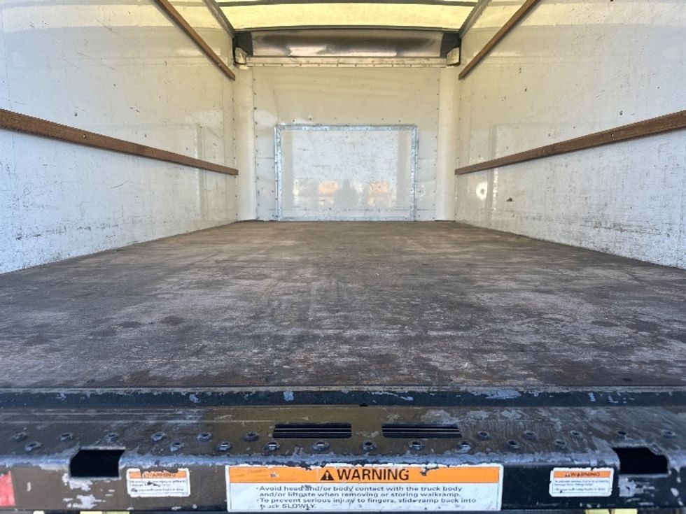 Light Duty Box Truck-Light and Medium Duty Trucks-Ford-2022-E350-Aurora-CO-70,418\n\t\tmiles-$ 37,000 - Image 9