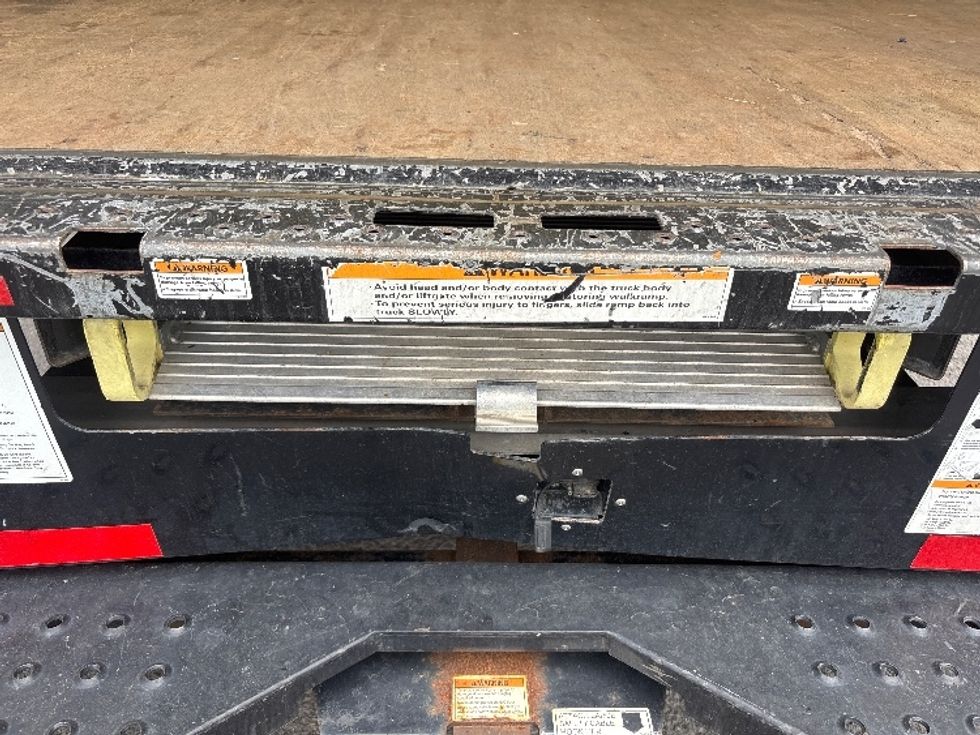 Light Duty Box Truck-Light and Medium Duty Trucks-Ford-2022-E350-Aurora-CO-92,379\n\t\tmiles-$ 31,250 - Image 10