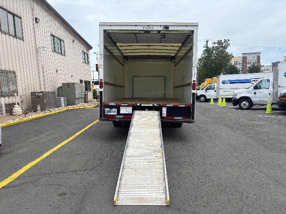Light Duty Box Truck-Light and Medium Duty Trucks-Ford-2022-E350-Aurora-CO-92,379\n\t\tmiles-$ 31,250 - Image 9