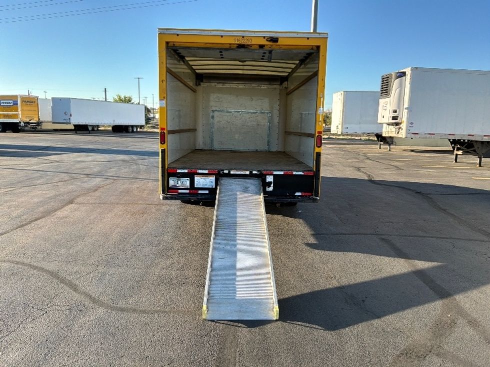 Light Duty Box Truck-Light and Medium Duty Trucks-Ford-2022-E350-Aurora-CO-92,523\n\t\tmiles-$ 28,250 - Image 9