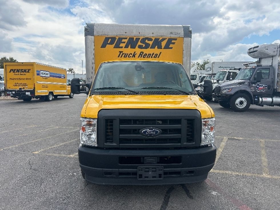 Light Duty Box Truck-Light and Medium Duty Trucks-Ford-2022-E350-Austin-TX-100,919\n\t\tmiles-$ 27,500 - Image 2