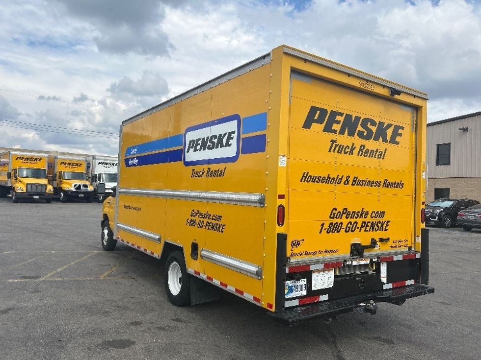 Light Duty Box Truck-Light and Medium Duty Trucks-Ford-2022-E350-Austin-TX-100,919\n\t\tmiles-$ 27,500 - Image 6