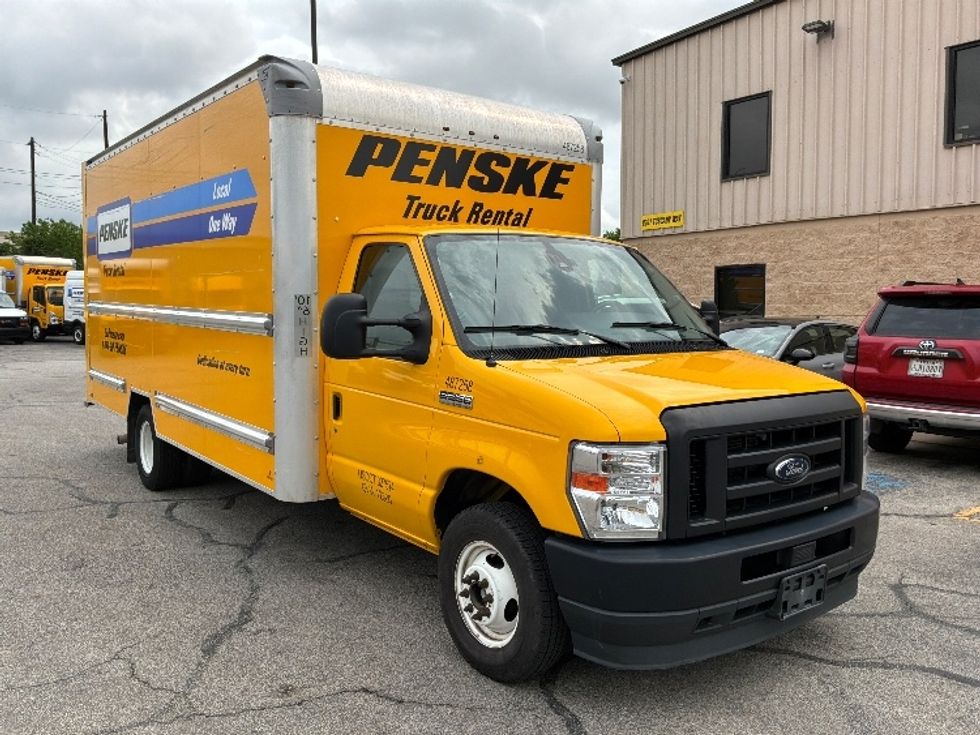 Light Duty Box Truck-Light and Medium Duty Trucks-Ford-2022-E350-Austin-TX-101,948\n\t\tmiles-$ 26,750 - Image 1