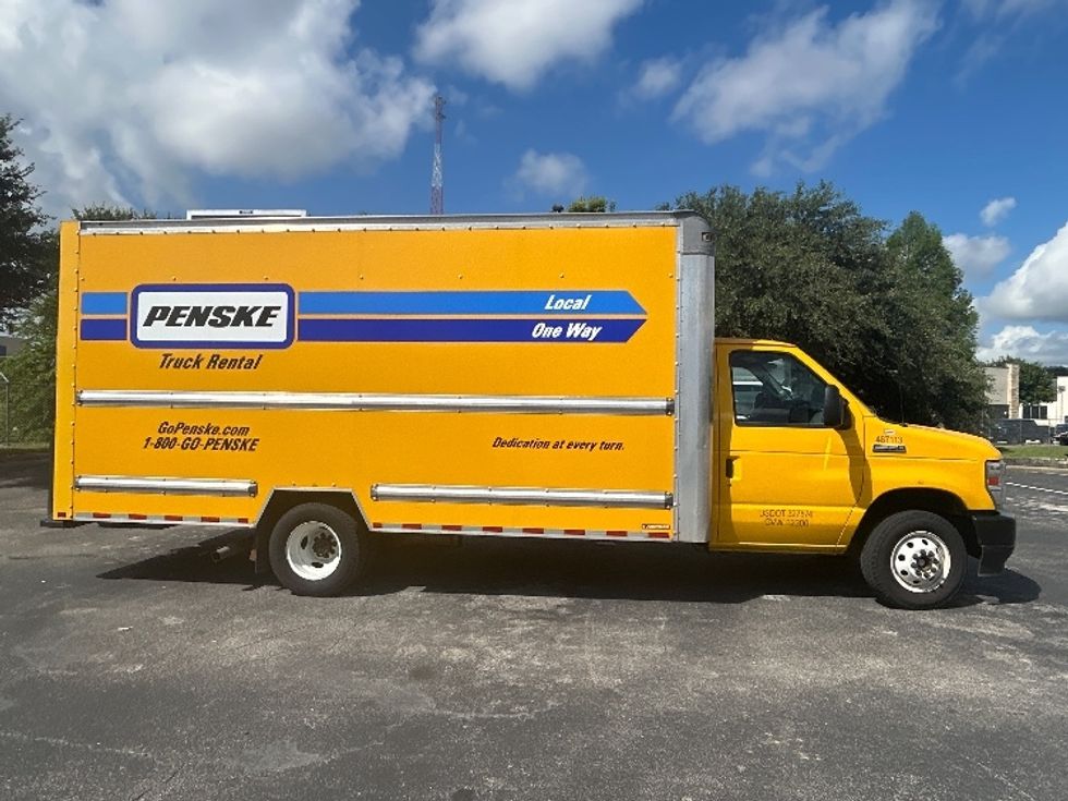 Light Duty Box Truck-Light and Medium Duty Trucks-Ford-2022-E350-Austin-TX-118,441\n\t\tmiles-$ 23,250 - Image 15