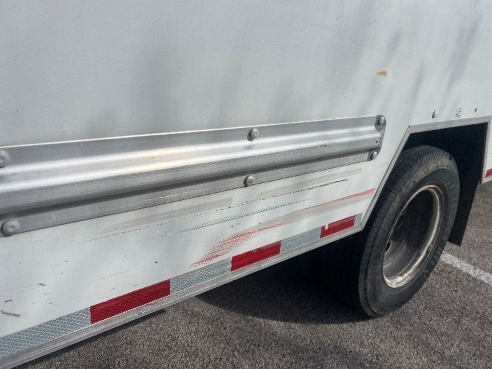 Light Duty Box Truck-Light and Medium Duty Trucks-Ford-2022-E350-Austin-TX-76,554\n\t\tmiles-$ 36,500 - Image 25