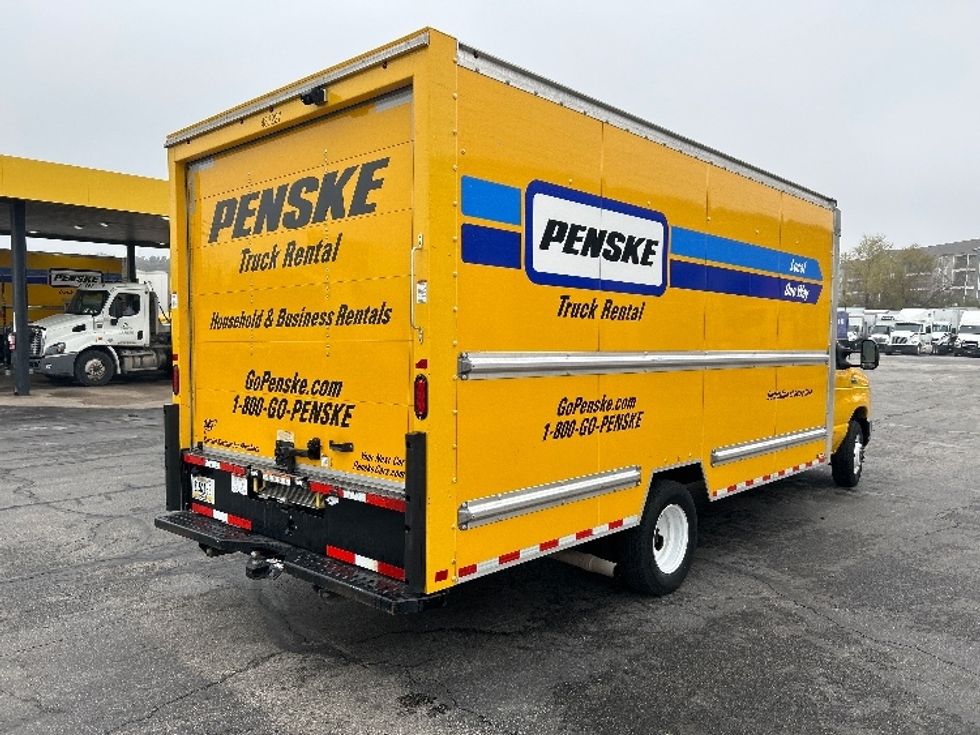 Light Duty Box Truck-Light and Medium Duty Trucks-Ford-2022-E350-Austin-TX-83,047\n\t\tmiles-$ 34,000 - Image 12