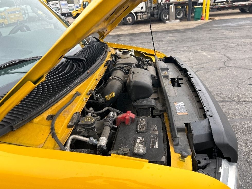 Light Duty Box Truck-Light and Medium Duty Trucks-Ford-2022-E350-Austin-TX-83,047\n\t\tmiles-$ 34,000 - Image 20