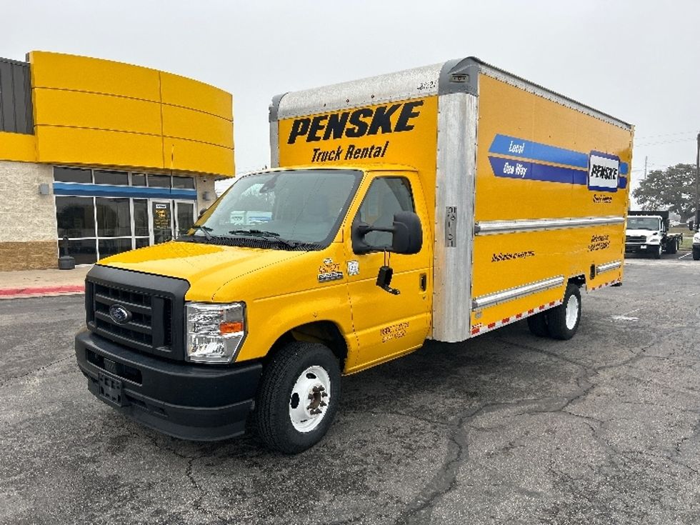 Light Duty Box Truck-Light and Medium Duty Trucks-Ford-2022-E350-Austin-TX-83,047\n\t\tmiles-$ 34,000 - Image 3
