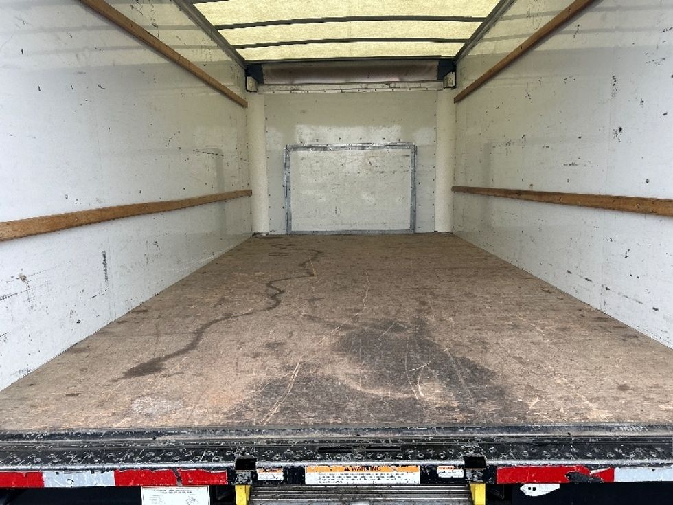 Light Duty Box Truck-Light and Medium Duty Trucks-Ford-2022-E350-Austin-TX-83,047\n\t\tmiles-$ 34,000 - Image 9