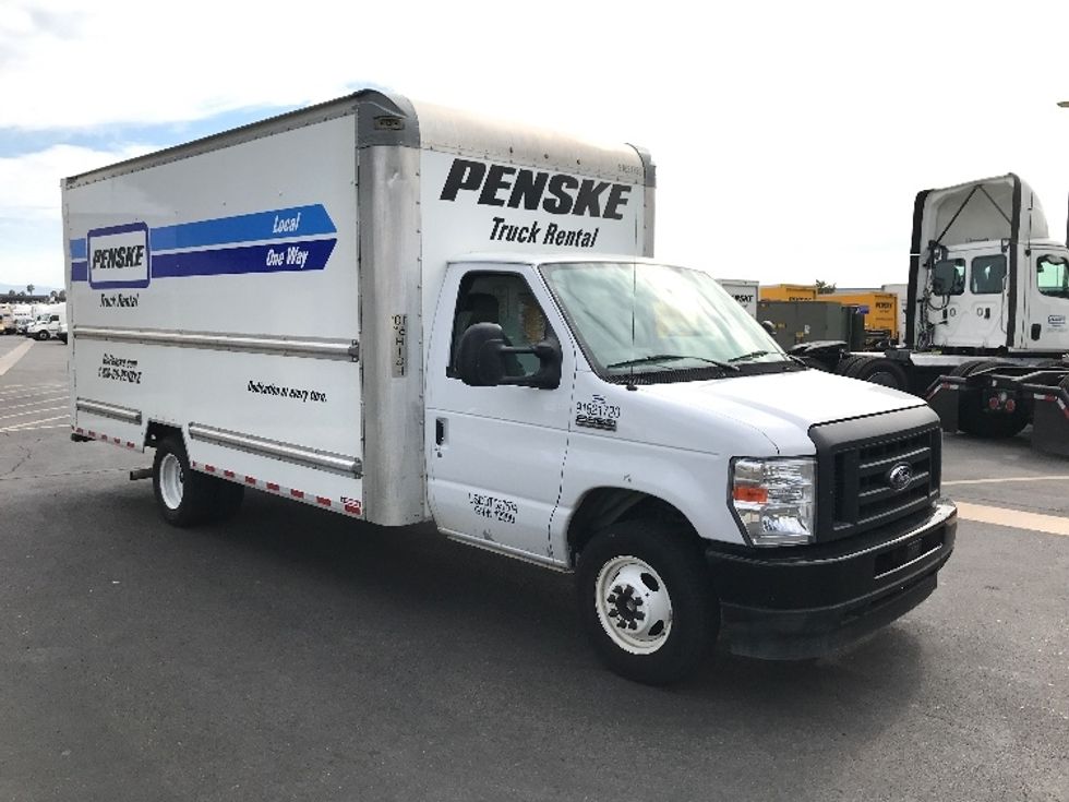 Light Duty Box Truck-Light and Medium Duty Trucks-Ford-2022-E350-Bakersfield-CA-98,170\n\t\tmiles-$ 32,500 - Image 1
