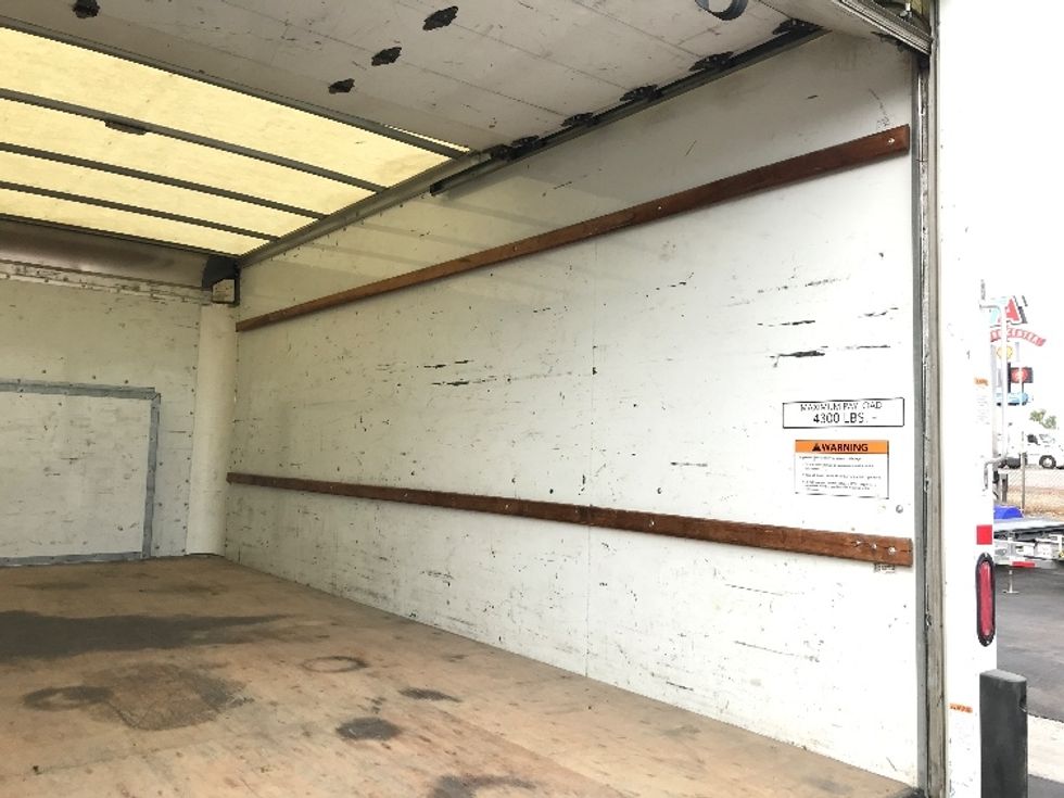 Light Duty Box Truck-Light and Medium Duty Trucks-Ford-2022-E350-Bakersfield-CA-98,170\n\t\tmiles-$ 32,500 - Image 12