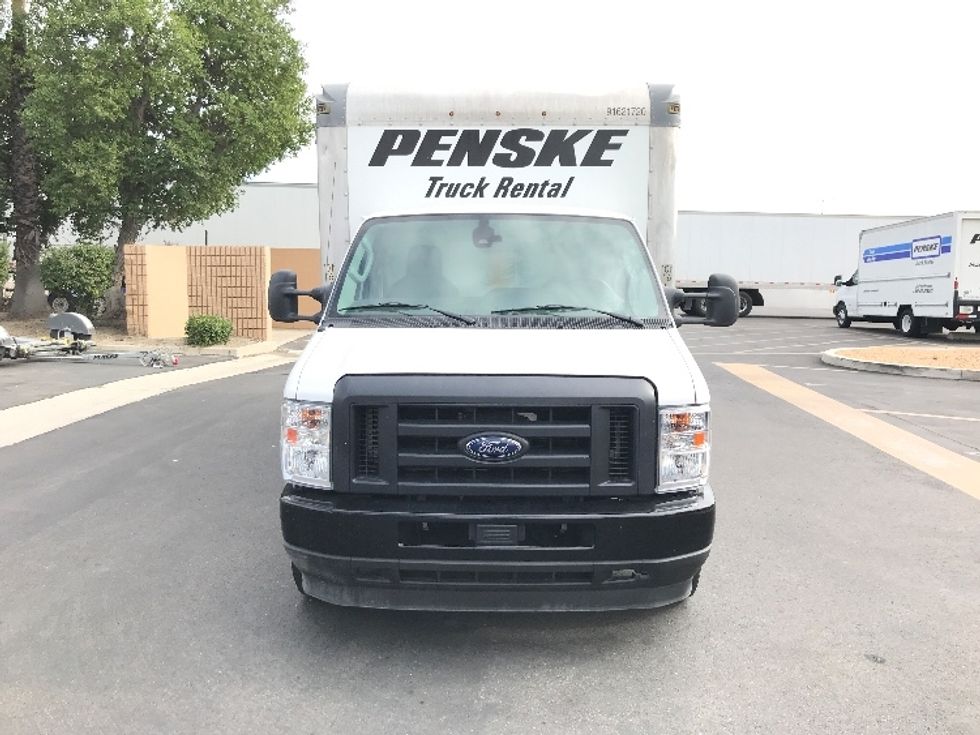 Light Duty Box Truck-Light and Medium Duty Trucks-Ford-2022-E350-Bakersfield-CA-98,170\n\t\tmiles-$ 32,500 - Image 2
