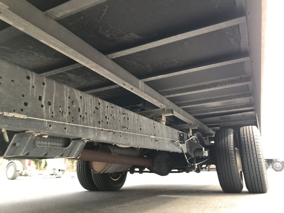 Light Duty Box Truck-Light and Medium Duty Trucks-Ford-2022-E350-Bakersfield-CA-98,170\n\t\tmiles-$ 32,500 - Image 5