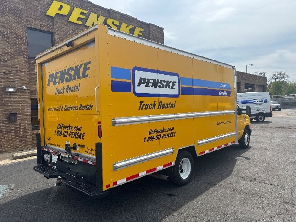 Light Duty Box Truck-Light and Medium Duty Trucks-Ford-2022-E350-Baltimore-MD-70,627\n\t\tmiles-$ 29,750 - Image 13