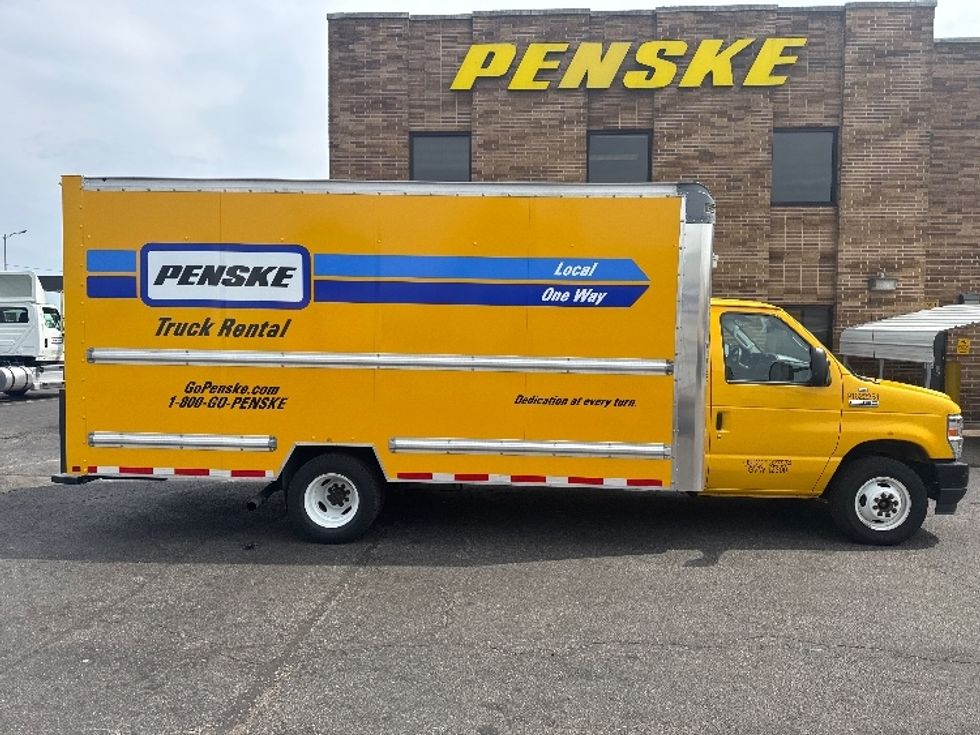 Light Duty Box Truck-Light and Medium Duty Trucks-Ford-2022-E350-Baltimore-MD-70,627\n\t\tmiles-$ 29,750 - Image 15