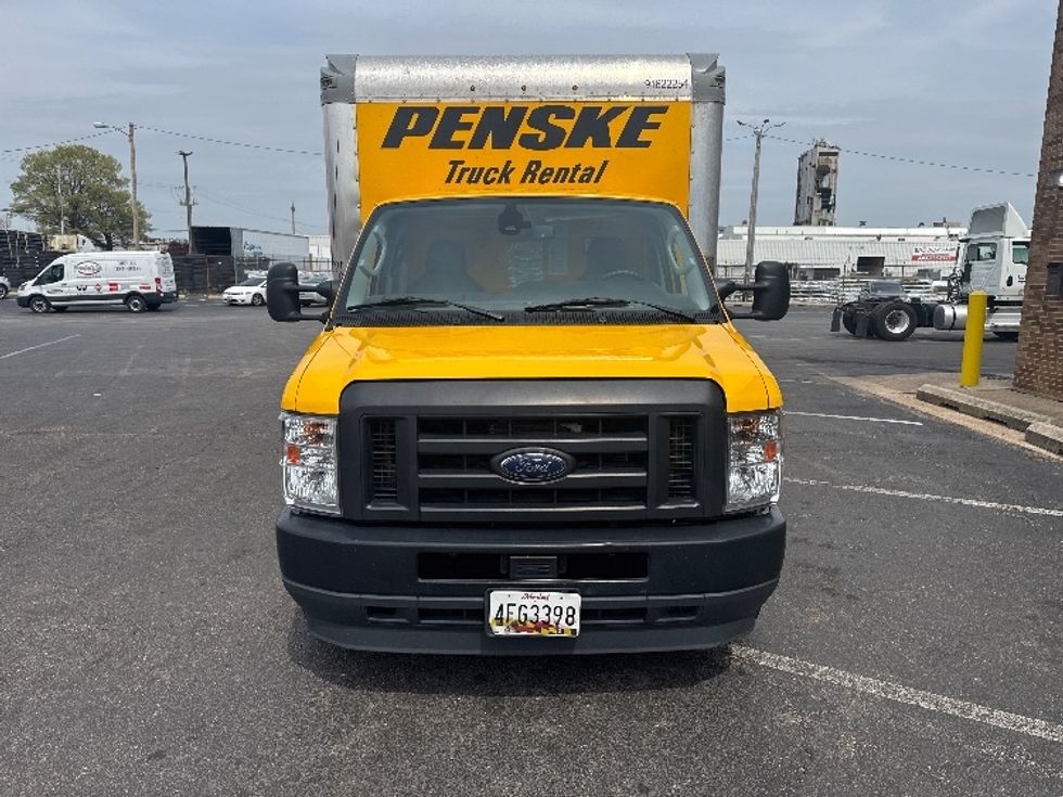 Light Duty Box Truck-Light and Medium Duty Trucks-Ford-2022-E350-Baltimore-MD-70,627\n\t\tmiles-$ 29,750 - Image 2