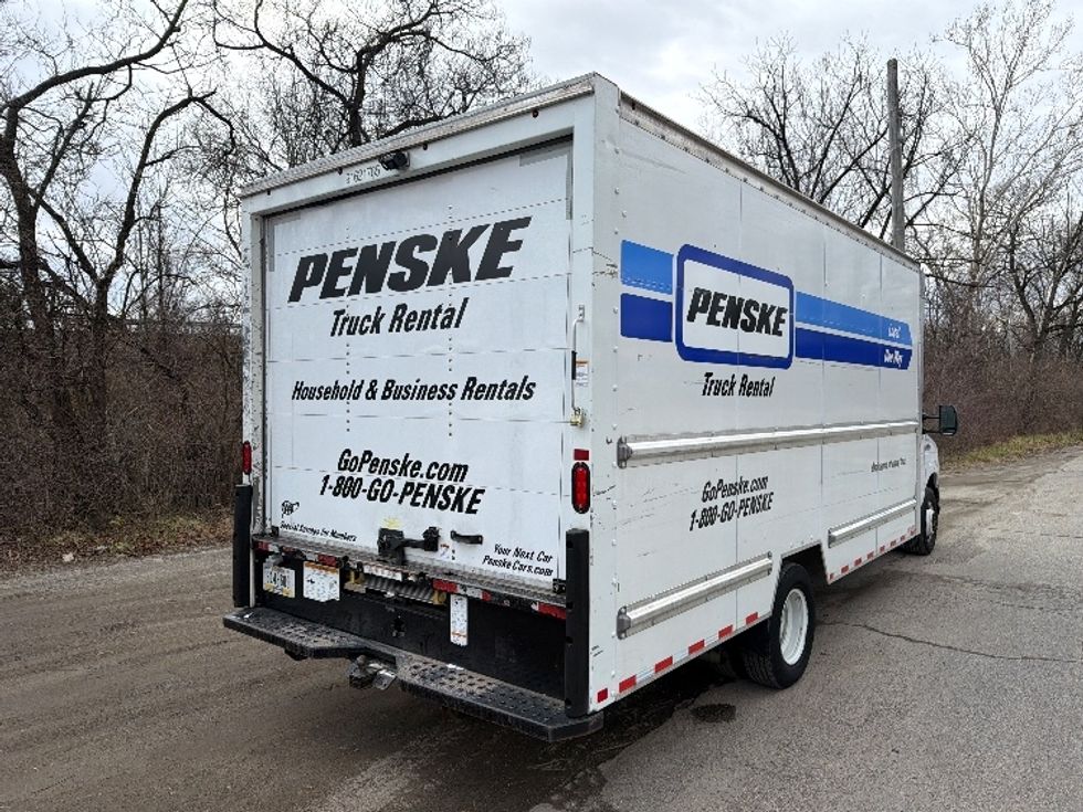 Light Duty Box Truck-Light and Medium Duty Trucks-Ford-2022-E350-Baltimore-MD-85,689\n\t\tmiles-$ 31,500 - Image 12