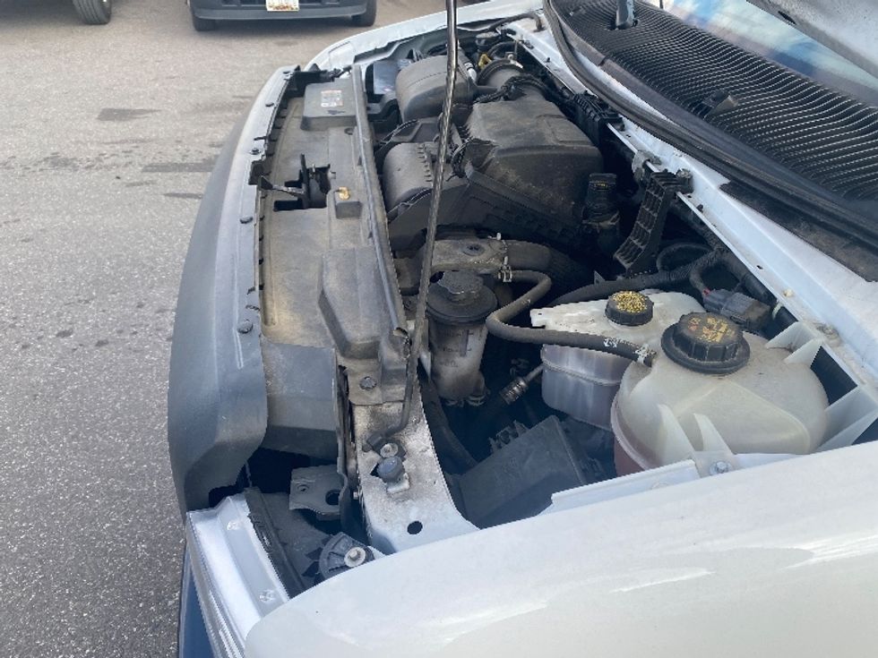 Light Duty Box Truck-Light and Medium Duty Trucks-Ford-2022-E350-Baltimore-MD-87,437\n\t\tmiles-$ 31,250 - Image 24