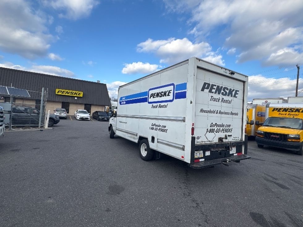 Light Duty Box Truck-Light and Medium Duty Trucks-Ford-2022-E350-Baltimore-MD-87,437\n\t\tmiles-$ 31,250 - Image 6