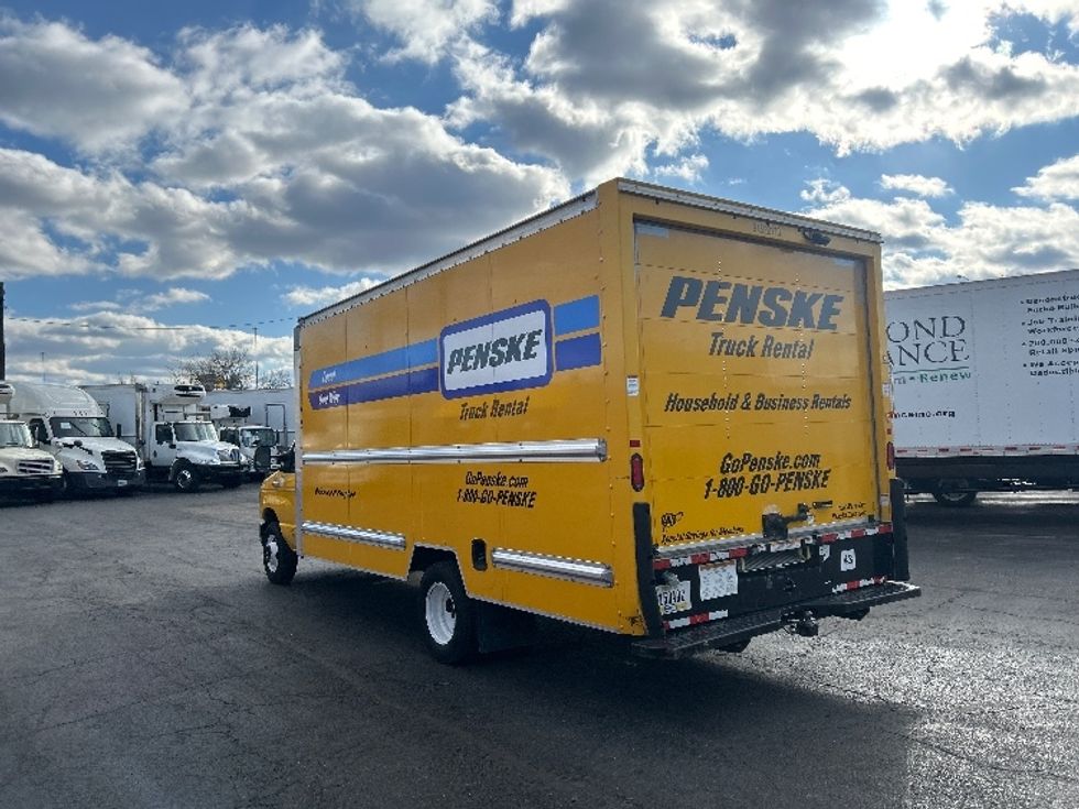 Light Duty Box Truck-Light and Medium Duty Trucks-Ford-2022-E350-Baltimore-MD-87,450\n\t\tmiles-$ 28,500 - Image 6