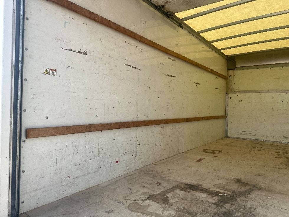Light Duty Box Truck-Light and Medium Duty Trucks-Ford-2022-E350-Baton Rouge-LA-107,240\n\t\tmiles-$ 29,000 - Image 10