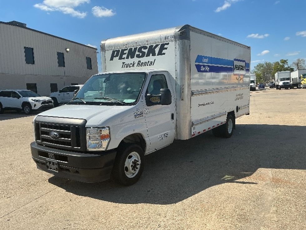 Light Duty Box Truck-Light and Medium Duty Trucks-Ford-2022-E350-Baton Rouge-LA-133,563\n\t\tmiles-$ 26,500 - Image 3