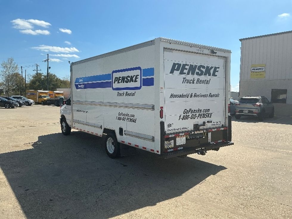 Light Duty Box Truck-Light and Medium Duty Trucks-Ford-2022-E350-Baton Rouge-LA-133,563\n\t\tmiles-$ 26,500 - Image 6
