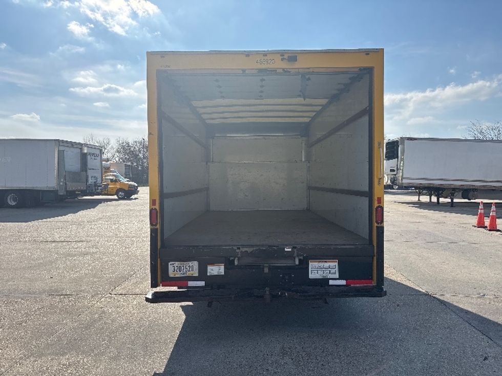 Light Duty Box Truck-Light and Medium Duty Trucks-Ford-2022-E350-Baton Rouge-LA-94,292\n\t\tmiles-$ 28,500 - Image 8