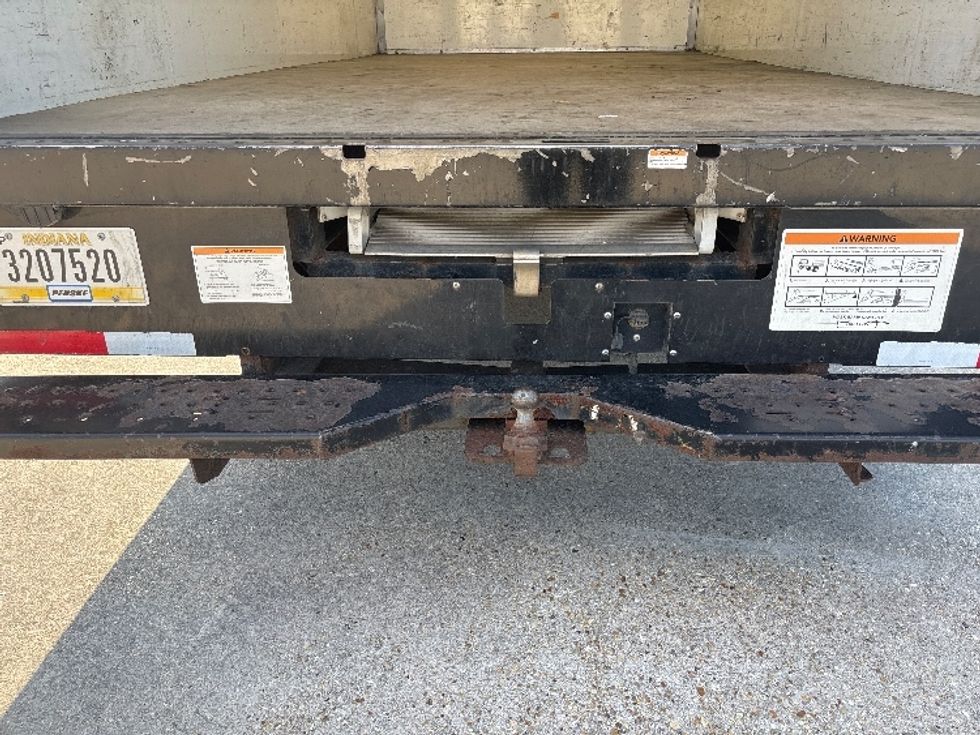 Light Duty Box Truck-Light and Medium Duty Trucks-Ford-2022-E350-Baton Rouge-LA-94,292\n\t\tmiles-$ 28,500 - Image 9