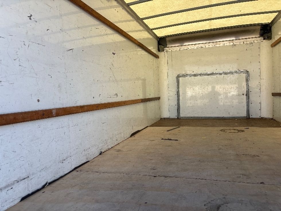 Light Duty Box Truck-Light and Medium Duty Trucks-Ford-2022-E350-Baton Rouge-LA-98,453\n\t\tmiles-$ 28,000 - Image 11